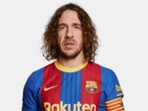 بويول يعرض القميص الجديد