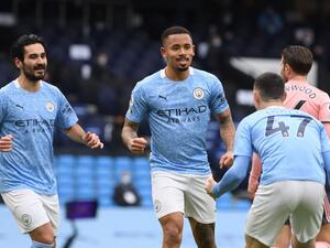 سيتي يبتعد في الصدارة مؤقتاً