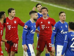 مولر (وسط) يقود بايرن لفوز جديد