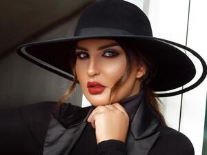 Grieving in Pink! Shatha Hassoun Blasted for Visiting Bombed Baghdad Market Wearing Colorful Outfit