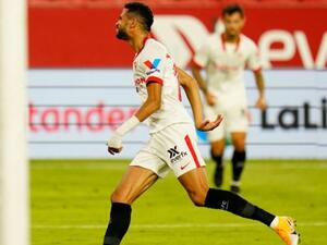 النصيري يقود إشبيلية للفوز