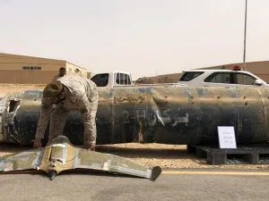 التحالف العربي الذي تقوده المملكة اعترض ودمر "هدفا جويا معاديا" أطلقته جماعة "أنصار الله"