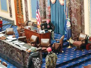  أعمال الشغب التي شهدتها أروقة الكابيتول، ليل السادس من يناير، أدت إلى مقتل 5 أشخاص