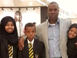 British Muslim Student's Skirt Sparks Discussions Over Religious Freedoms 