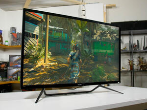 يجب فصل التيار الكهربائي عن التلفزيون  يجب فصل التيار الكهربائي عن التلفزيون