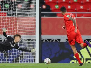 إيدميلسون يسجل هدف الدحيل الأول