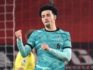 جونز يحتفل بهدفه