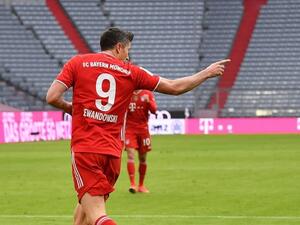 ليفاندوفسكي يرفع رصيده إلى 28 هدفاً في صدارة هدافي البوندسليغا