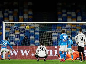 ركلة جزاء إنسيني حسمت اللقاء