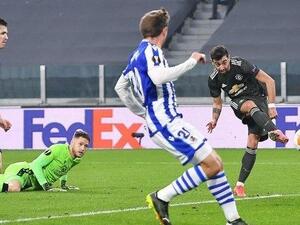 فيرنانديش يقود يونايتد للفوز