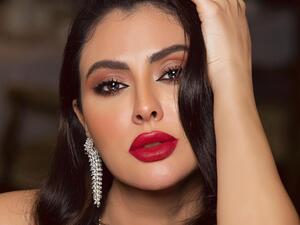 مريم حسين