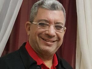 من هو الشاعر المصري فتوح مصطفى قهـوة؟
