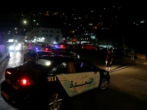 دوريات من الأمن الاردني