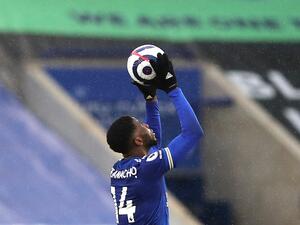 إيهياناتشو يقود ليستر لنصف النهائي