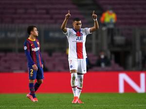 باريس يستضيف برشلونة في لقاء مثير