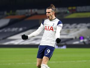 بايل يتألق من جديد ويسجل في مناسبتين