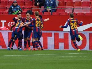 برشلونة في مهمة صعبة أمام إشبيلية