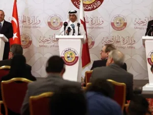 لافروف: لا نسعى لطرح بديل للجهود