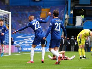 زياش يسجل من جديد للبلوز