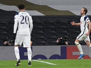 كاين يقود سبيرز للفوز