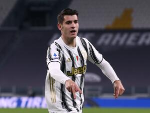 موراتا يسجل هدفين للبيانكونيري