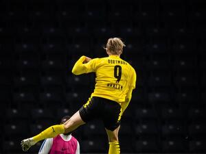 هالاند يواصل التألق