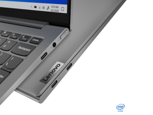 انجذب إلى التجارب المتميزة من خمسة أجهزة حاسوب محمولة من طراز Lenovo Yoga 