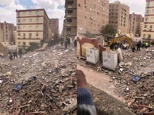 building collapsed in Cairo
