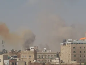 قصف في اليمن