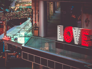 A LOVE sign Neon at Boulevard Amman, Jordan