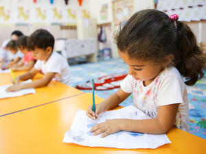 children studying 