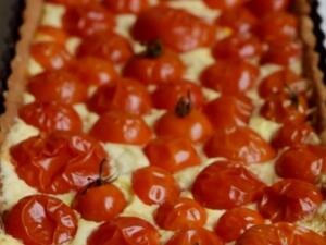 تارت الطماطم بالجبن