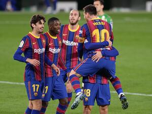 برشلونة في مهمة صعبة أمام فياريال