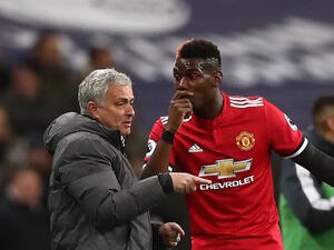 صورة أرشيفية لبوغبا ومورينيو