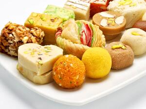 حلويات شرقية