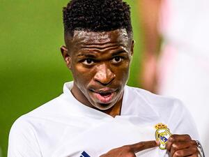 فينيسيوس يقود الملكي للفوز