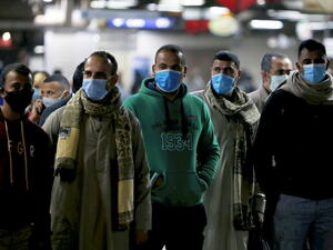 تعليق الصلاة في الكنائس