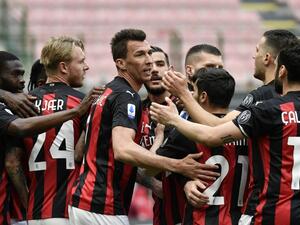 ميلان يتفوق على جنوى