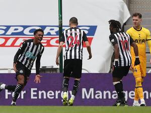 ويلوك ينقذ نيوكاسل من الخسارة