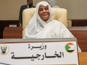 وزير الخارجية السودانية مريم المهدي