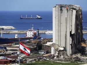 Lebanese call for a transitional government