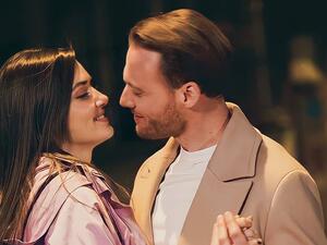 Kerem Bürsin and Hande Erçel love mask gym aşk maskesi spor salonu ramadan Ramazan