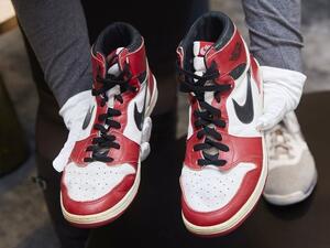  Michael Jordan's rookie season sneakers 