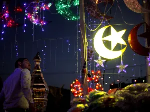 الاحتفال بشهر رمضان
