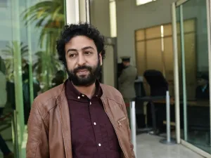 تجمع في تونس دعما لصحافيَين مغربيين