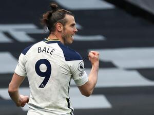 بايل يتألق ويسجل ثلاثية