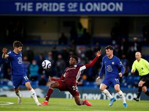 ليستر يواجه خطر الغياب عن دوري الأبطال بعد هذا السقوط