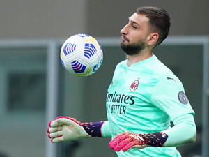 مطالب دوناروما المالية تزعج جماهير ميلان