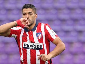 سواريز يقود أتلتيكو مدريد للفوز بلقب الدوري الإسباني