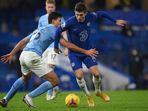 هل سنشهد نهائياً إنجليزياً بين مانشستر سيتي وتشيلسي هذا الموسم؟